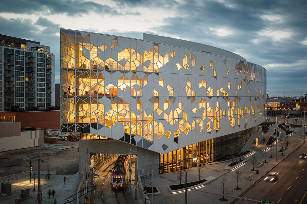 The first project of its kind in Calgary, the Central Library is an architectural landmark built over the city's busiest LRT line, featuring pioneering engineering that encased 150 metres of active transit track.